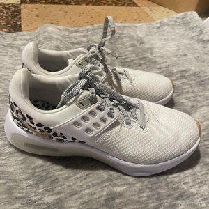 Nike Bella trainers size 6.5